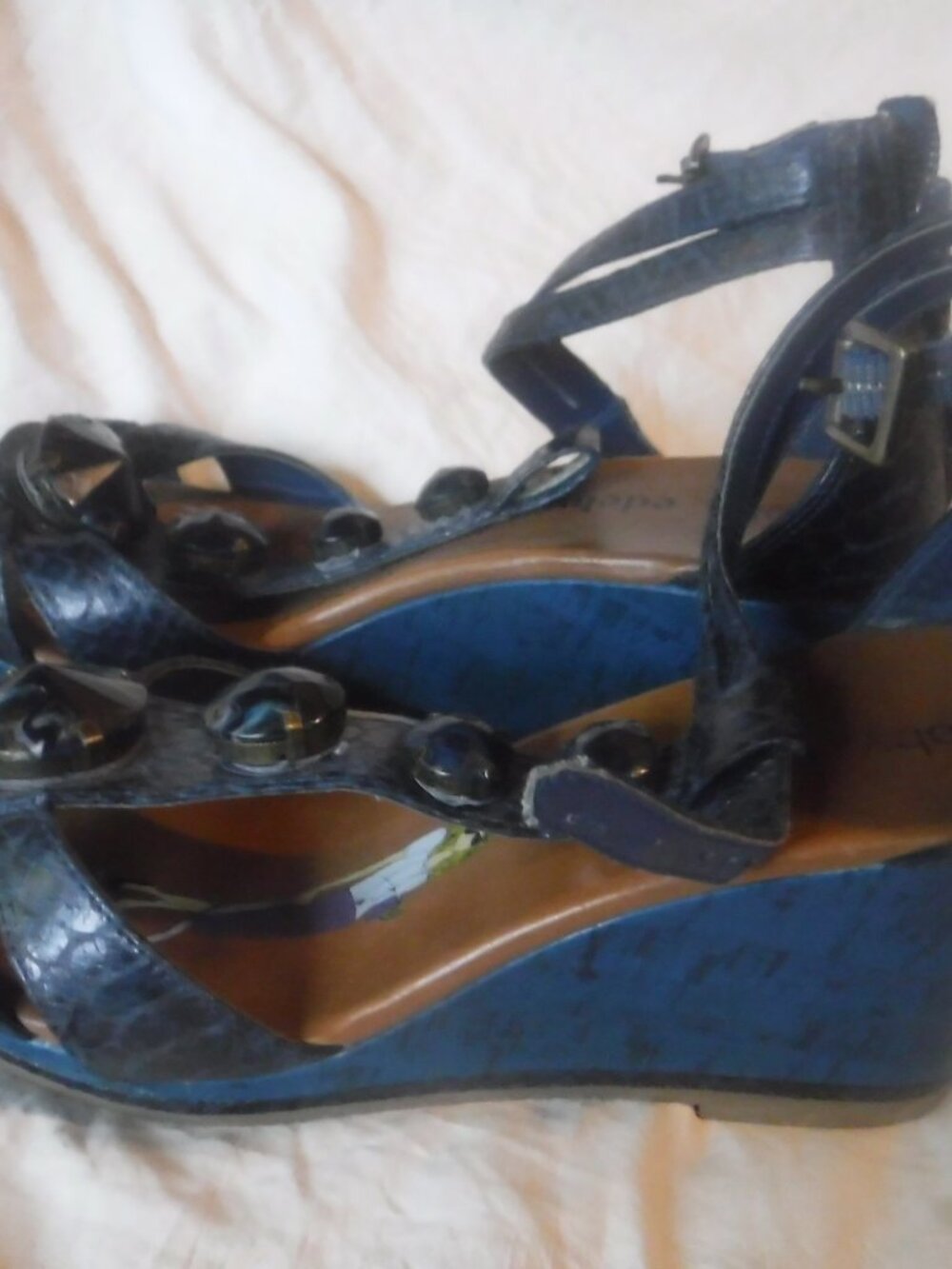 Libbey Edelman Bani Blue Jeweled Wedge Heels Faux Snakeskin Sandals SZ 8 1/2 W